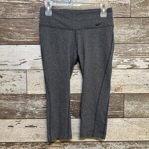 Nike Grey Dri-Fit Women's Athletic Mid Rise Cropped Leggings